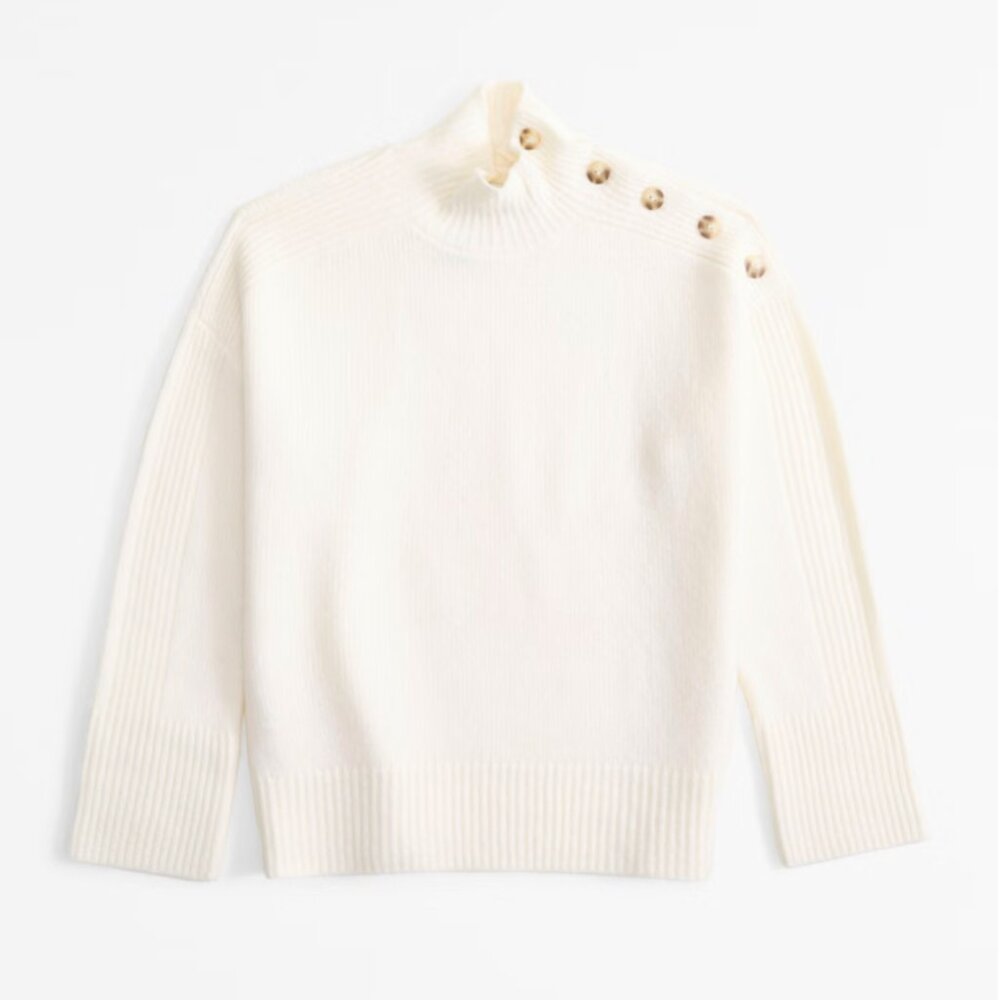 NEW ABERCROMBIE BUTTON DETAIL MOCKNECK SWEATER--CREAM--WOMEN'S XS